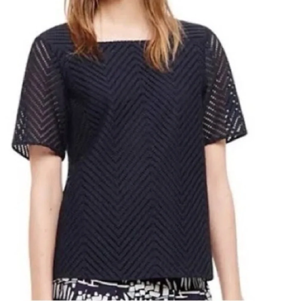 Tory Burch Women’s Navy Blue Cutout Zigzag Pattern Short Sleeve Lace Top Size XS